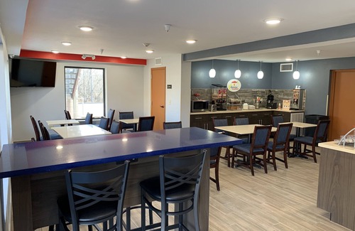 Cookeville Hotel | Super 8 by Wyndham Cookeville