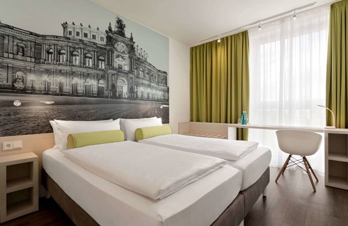 Innere Neustadt Hotel | Super 8 by Wyndham Dresden