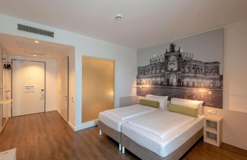 Innere Neustadt Hotel | Super 8 by Wyndham Dresden