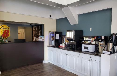 Duncan Hotel | Super 8 by Wyndham Duncan