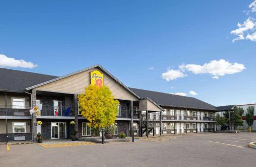 Fort McMurray Hotel | Super 8 by Wyndham Fort McMurray