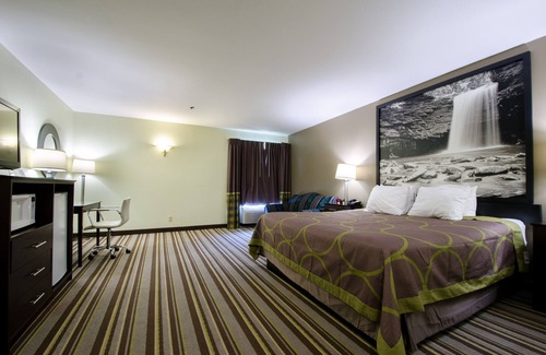 North Chesterfield Hotel | Super 8 by Wyndham Hull Street Midlothian/Richmond Area