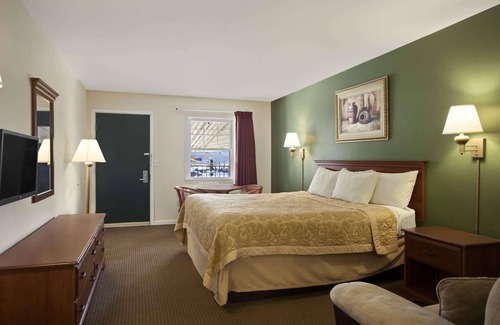 Mifflinville Hotel | Super 8 by Wyndham Mifflinville Near Bloomsburg