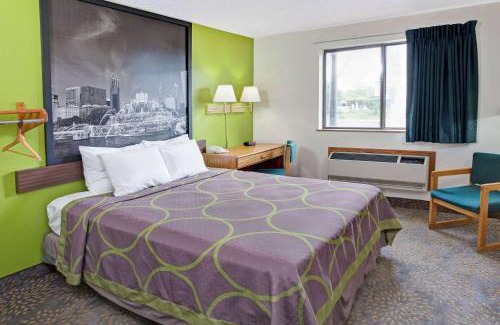 Mokena Hotel | Super 8 by Wyndham Mokena/Frankfort/I-80