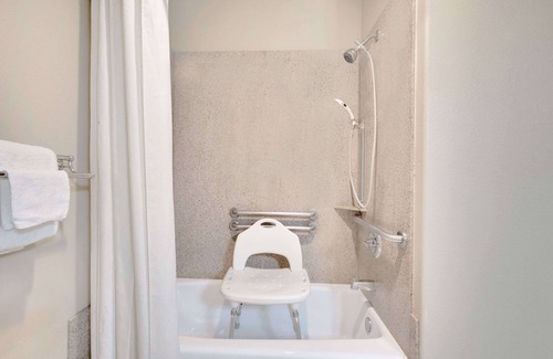 Odessa Hotel | Super 8 by Wyndham Odessa TX