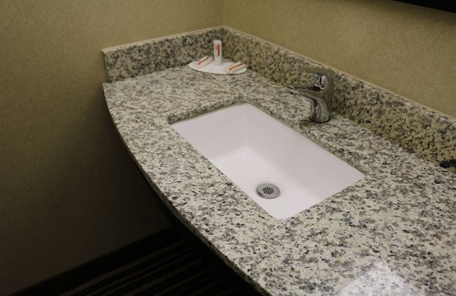 Plattsburgh Hotel | Super 8 by Wyndham Plattsburgh