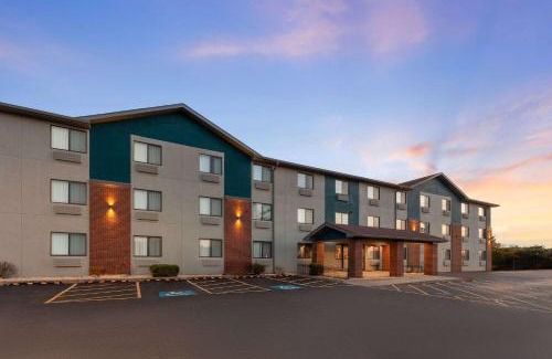 Romeoville Hotel | Super 8 by Wyndham Romeoville Bolingbrook
