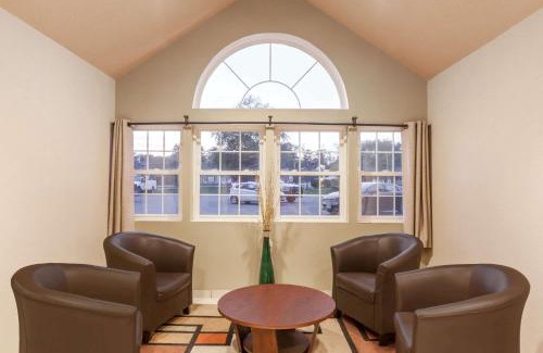 Schenectady Hotel | Super 8 by Wyndham Schenectady/Albany Area