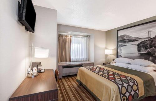 Schenectady Hotel | Super 8 by Wyndham Schenectady/Albany Area