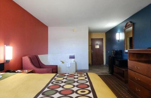 White Hall Hotel | Super 8 by Wyndham White Hall