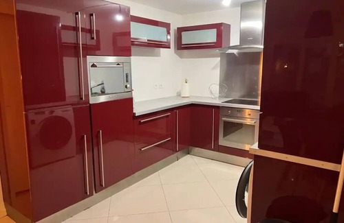 Hotel-de-Ville Apartment | Super apartment 50m² with garden - V2