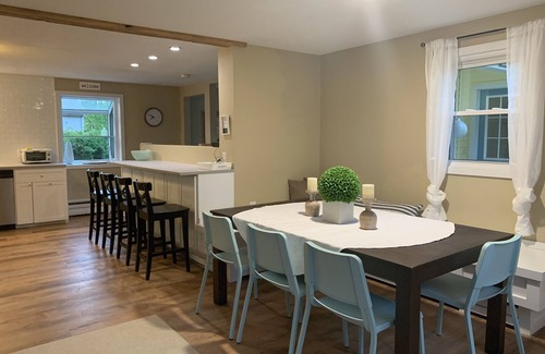 Narragansett House | Super Clean Updated 4 bedroom 2 bathroom house with Central AC in Narragansett