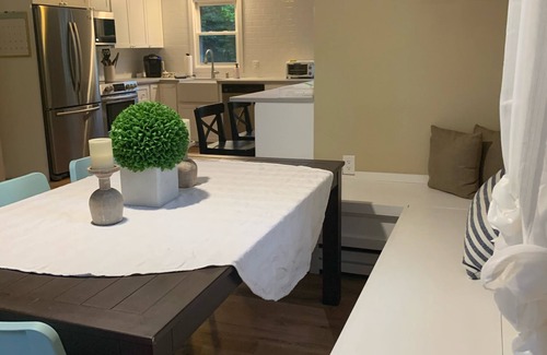 Narragansett House | Super Clean Updated 4 bedroom 2 bathroom house with Central AC in Narragansett