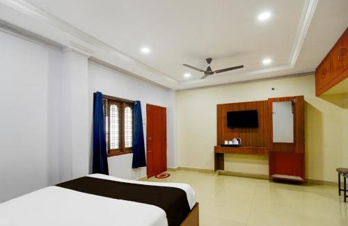 LB Nagar Hotel | Super Collection O L.B Nagar Metro Station Formerly D N Groups