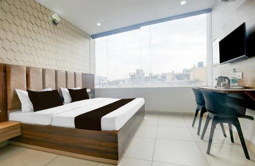 Khattalwada Hotel | Super Collection O Sherpur Road Near Mohan Dai Oswal Hospital
