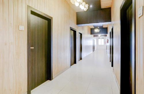 Thane West Hotel | Super Collection O Thane Formerly Dove Residency