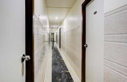 Amarnath Hotel | Super Collection O Ulhasnagar Railway Station Formerly Hotel Derby