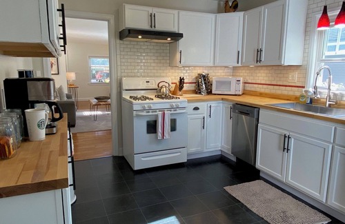 Spring Lake House | Super Cozy 2 Bedroom Home w/Large Yard, Fire Pit, Walk to Spring Lake Beach