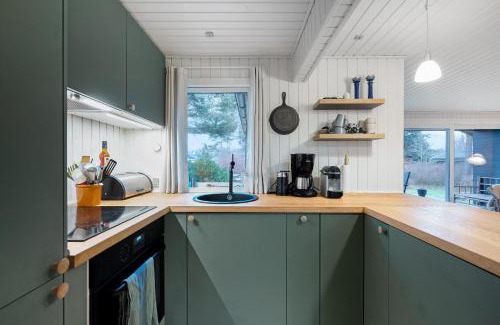 Skødshoved Strand House | Super Cozy And Child-Friendly House Close To The Water,