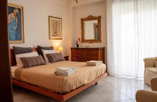 Materdei Apartment | Super Elegante Napoli Centro con posto auto e wifi veloce