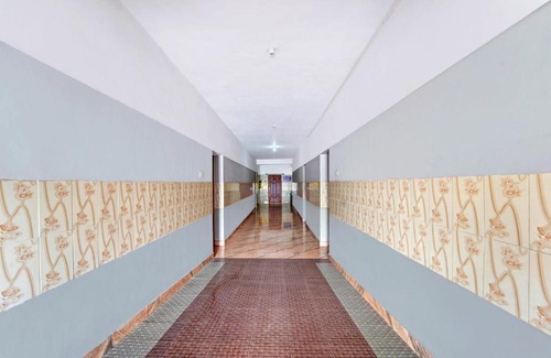 Uttukuli Hotel | Super Hotel O Tiruppur Near Railway station