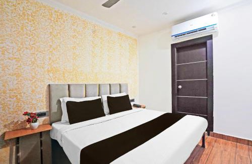 Delhi Hotel | Super Hotel O Twamev Residency