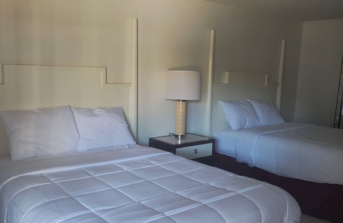Central Oklahoma City Hotel | Super Inn Motel