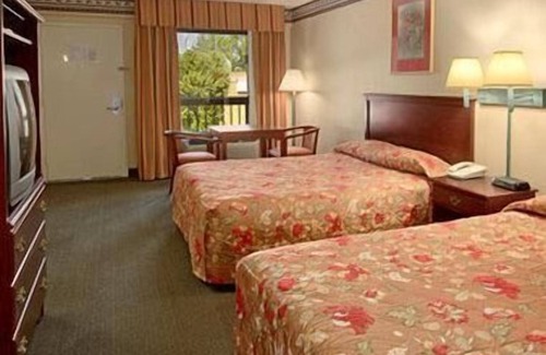 Rowland Hotel | Super Inn