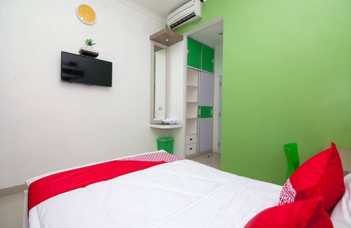 Tegal Hotel | Super OYO 2808 D'residence Syariah