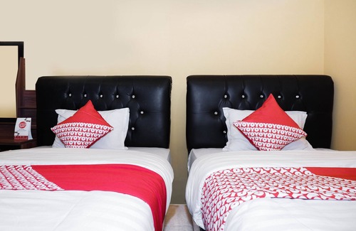 Mendut Hotel | Super OYO 598 Udan Mas Guesthouse& Gallery