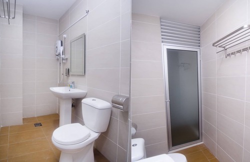 Kuching Hotel | Super OYO 897 iBC36 Business Stay