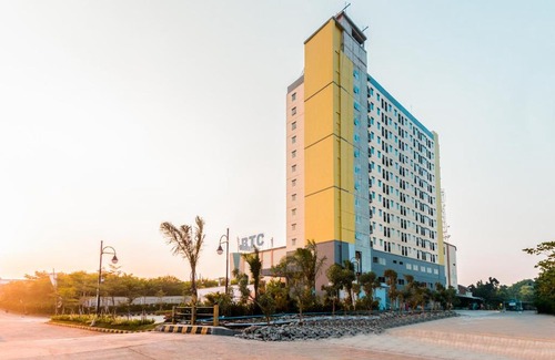 Bekasi Timur Hotel | Super OYO Flagship 750 Mont Blanc
