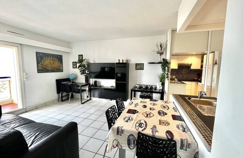 Saint-Hippolyte Apartment | Super t 3 vue mer Piscine Clim Wifi Parking