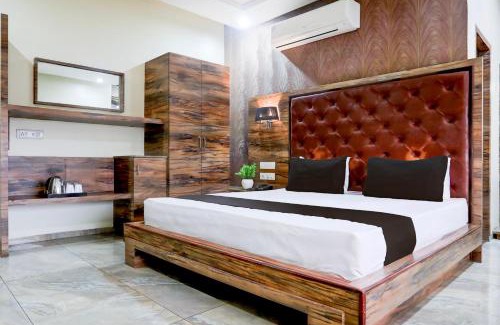 Durg Hotel | Super Townhouse Durg Near Railway Station