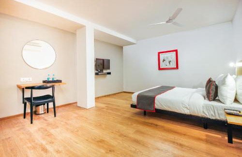 Begumpet Hotel | Super Townhouse RCC Sunrise