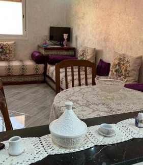 Martil Apartment | Superbé appartement bien équipé, situé à environ 600 metres de la plage Martil
