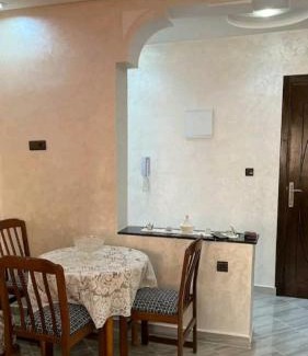 Martil Apartment | Superbé appartement bien équipé, situé à environ 600 metres de la plage Martil