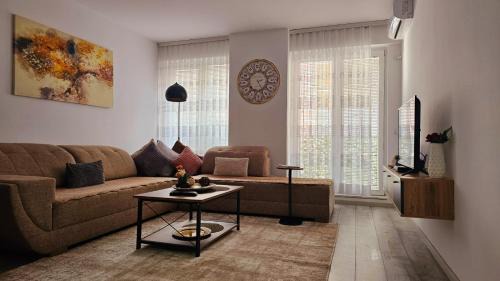 Jerli Talinovac Apartment | Superb 1 bedroom in the best zone of the city.