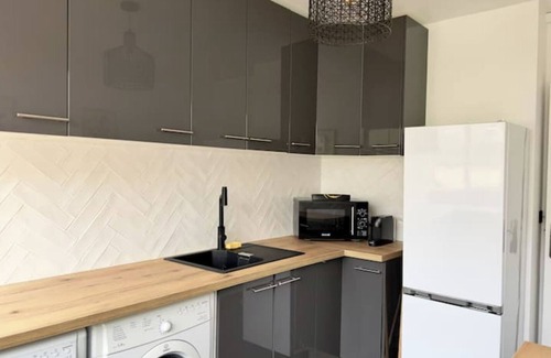 Charenton-le-Pont Apartment | Superb apartment renovated in 2022