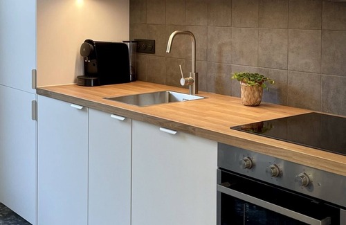 Chartres Apartment | Superb apartment with Fiber WiFi and parking in charming Chartres