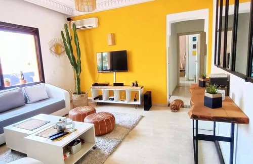Majorelle Apartment | Superb Apt with Panoramic Terrace, Steps from Majorelle Gardens and YSL Museum