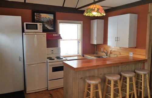 Saint-Sauveur Ski Chalet | Superb chalet located directly in the village of St-Sauveur