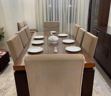 An-Nuzhah Apartment | Superb & comfy 3BDR apartment with outstanding view شقة فندقية فاخرة فيو رائع للمطار