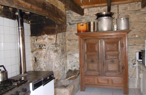 Loqueffret Cottage | superb Cottage in the heart of the Arrée Mountains, in a typical village