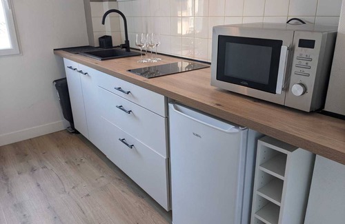 Cherbourg-en-Cotentin Apartment | Superb F1 apartment refurbished in January 2025.