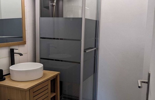 Cherbourg-en-Cotentin Apartment | Superb F1 apartment refurbished in January 2025.