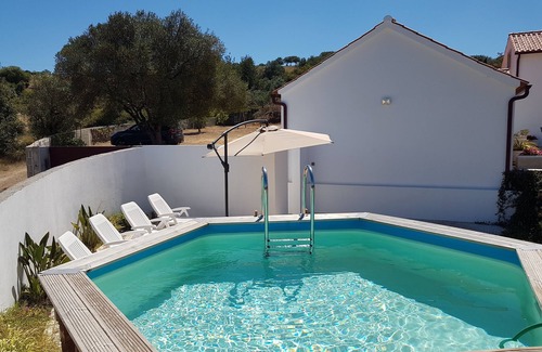 Aljubarrota House | Superb farmhouse ideal for relaxing with family or friends. 74397/AL