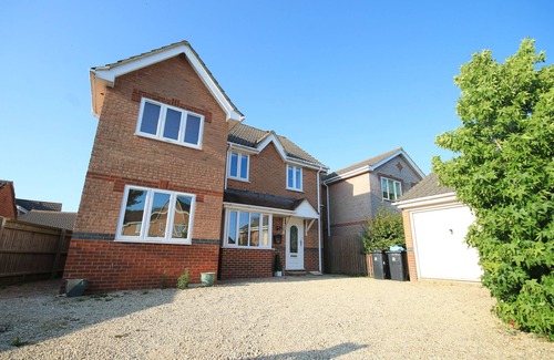 Gillingham House | Superb Four Bed Detached Close To Longleat