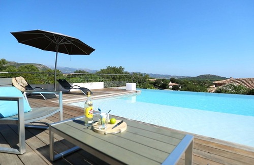 Cirendinu Villa | Superb high standing villa Pinarellu