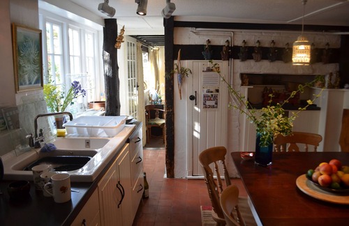 Rye House | Superb medieval house with spacious private garden in the centre of Rye